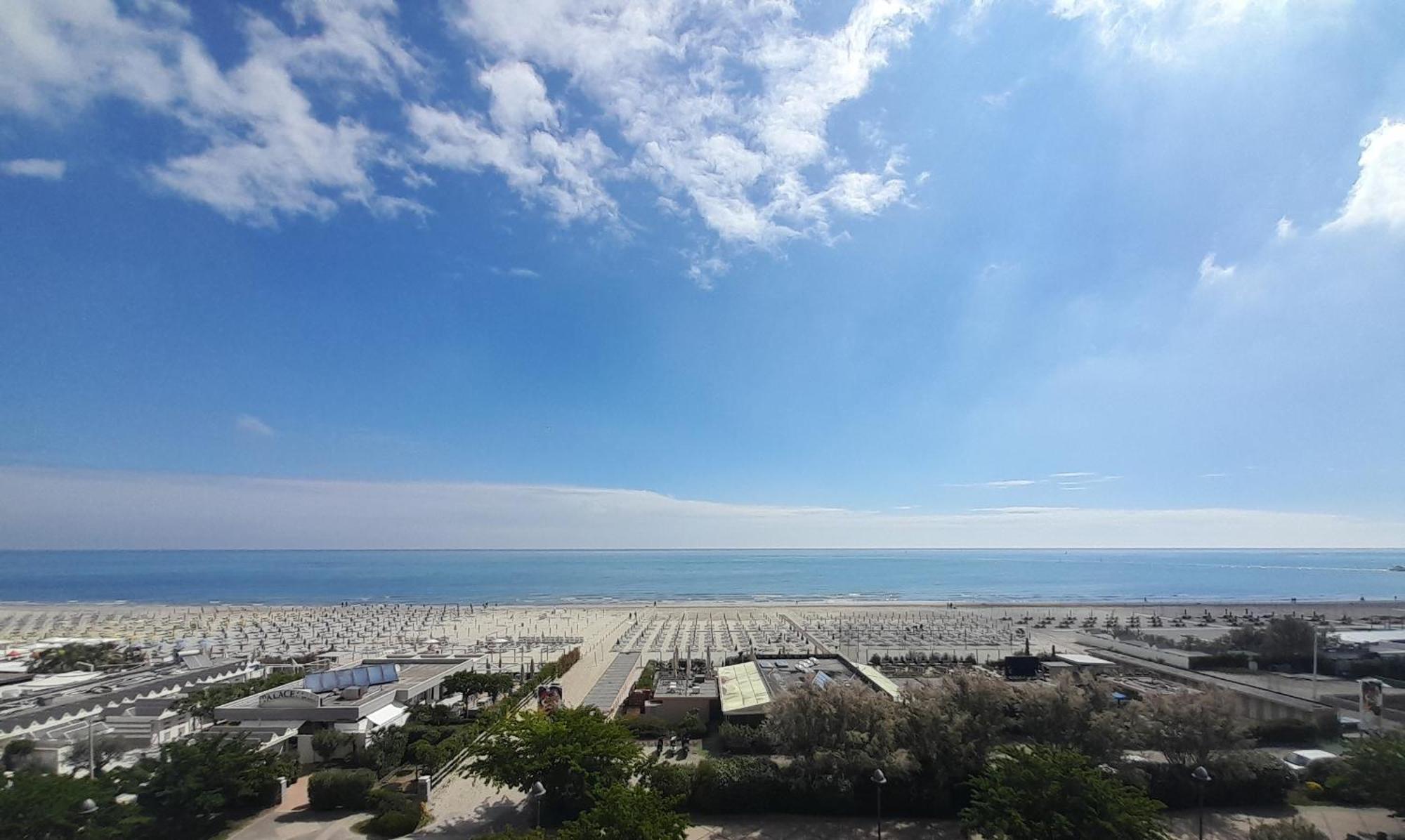 Hotel Delfino Milano Marittima Eksteriør bilde