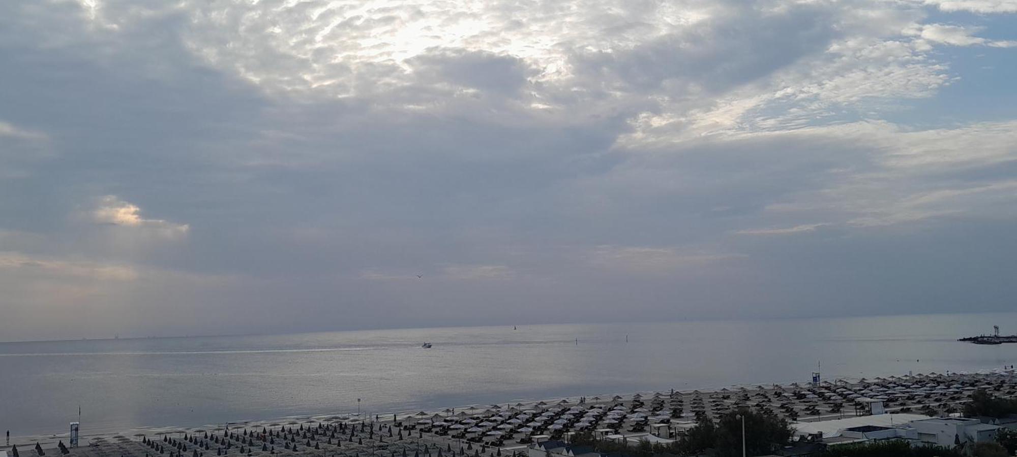 Hotel Delfino Milano Marittima Eksteriør bilde